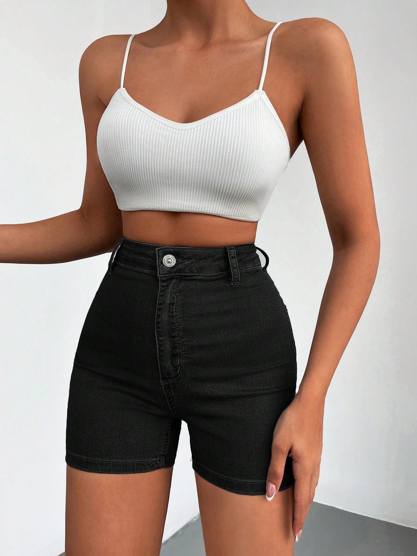 Blugi Dama, Scurti, Croiala Slim-Fit & Talie Inalta