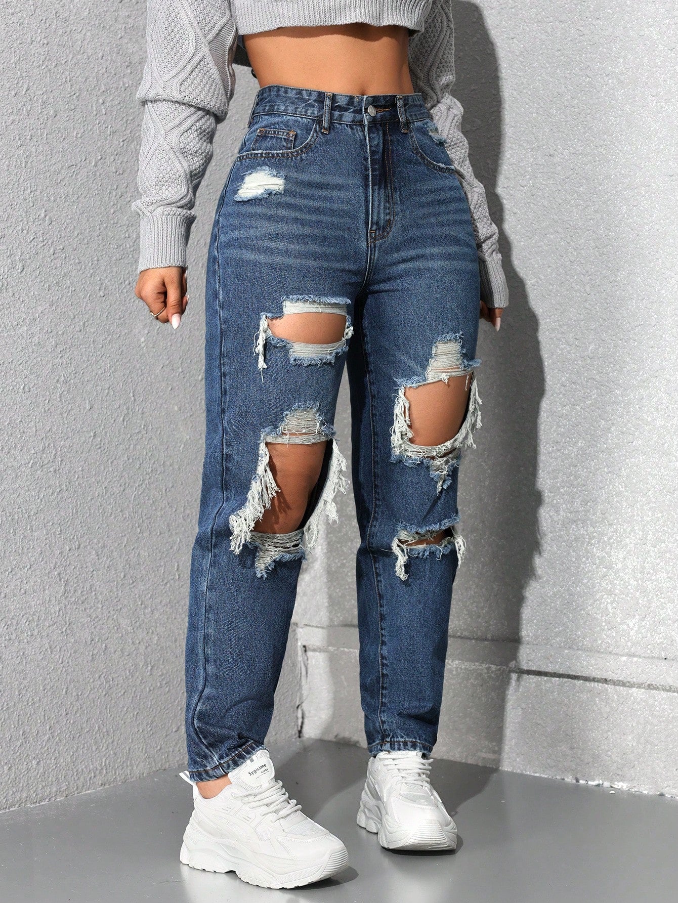 Blugi Dama, Croiala Mom Fit, Ripped & Distressed